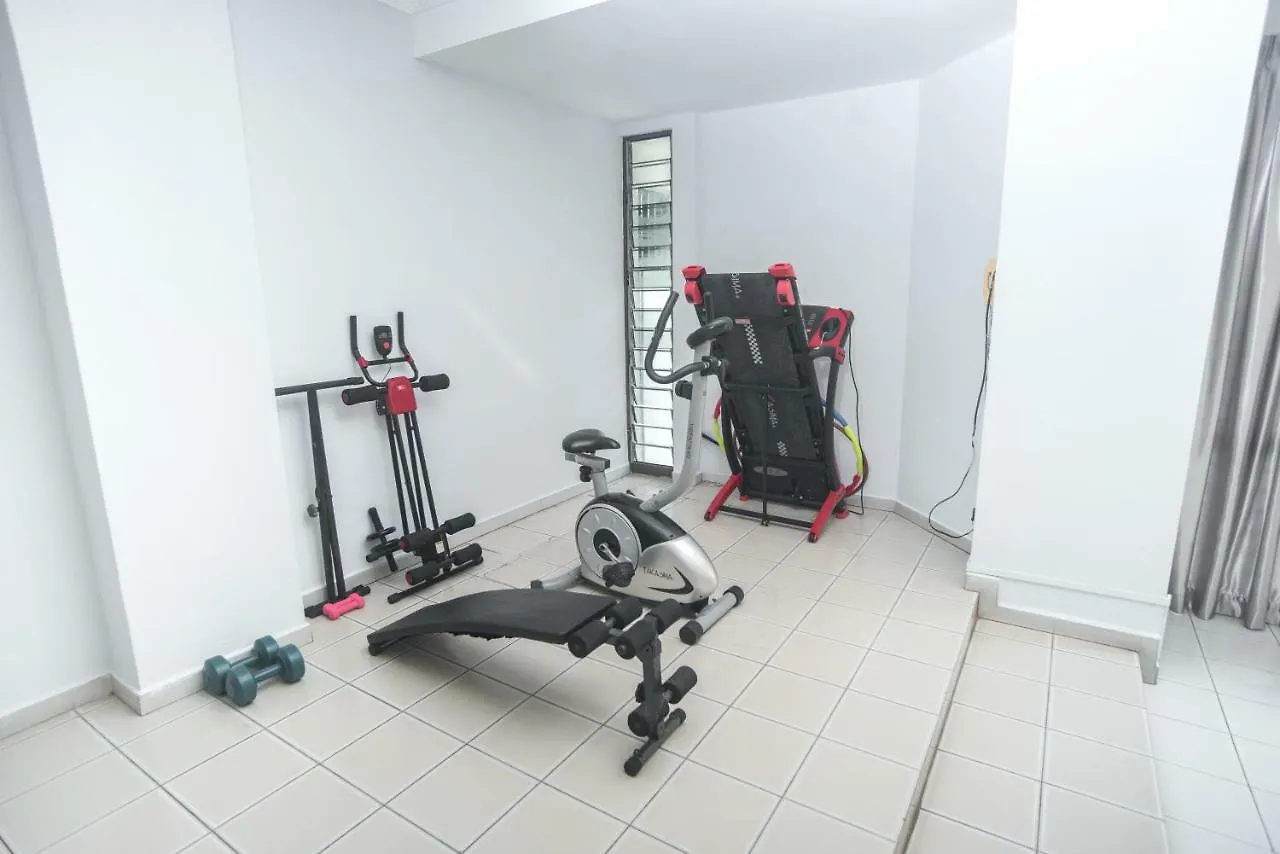 Green Lane By Plush Villa George Town 0*,